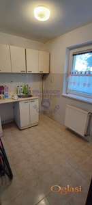 Na prodaju kvalitetno gradjena kuća