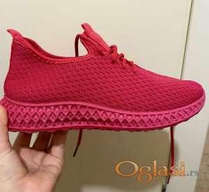 Platnene roze patike kao nove broj 37