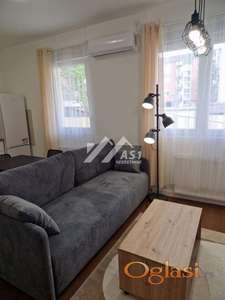 Izdajem LUX jednoiposoban stan - Salajka - blizu centra !! ID#5653