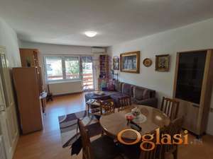 Bački Jarak,  Spratna