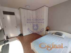 Odličan trosoban stan na Limanu 1 ! Top ponuda!