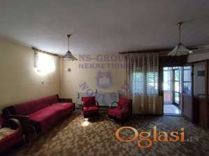 Spratna kuća u Čurugu