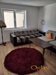 Izdaje se dvosoban stan u Duvaništu, 60m2!