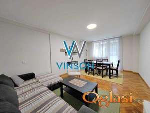 Novi Sad, Bulevar - Renoviran dvosoban stan ID#9103872