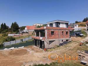 MODERNA MINI VILA 320 m² | SREMSKA KAMENICA | 550 m² PLAC | SPA & BAZEN | 639.000 €