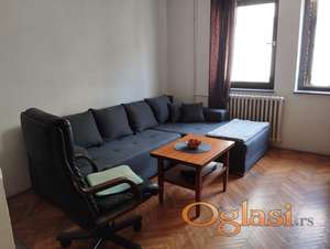 Novi Sad, Grbavica. nameštena garsonjera.