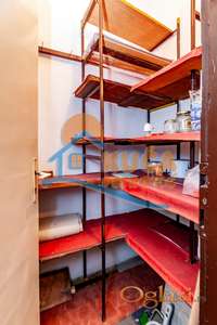 Deo kuće u blizini Doma zdravlja, 131m2