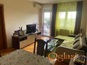 Jednoiposoban stan na Bulevaru Evrope, 44m2