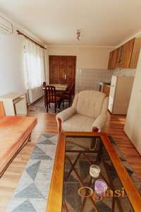 Kuća i plac na prodaju