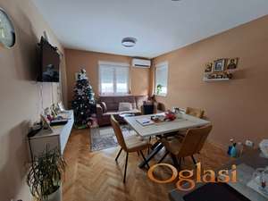 Kuća sa 2 stambene jedinice na Raju 120m2