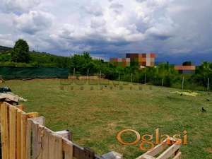 Izdaje se plac na Panteleju, 400m2!