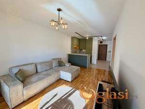 Izdavanje dvosobnog luksuznog stana kod Hale Pionir – odlična lokacija