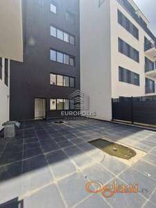 Lokal u novogradnji investitor radi završne radove! ID#7980