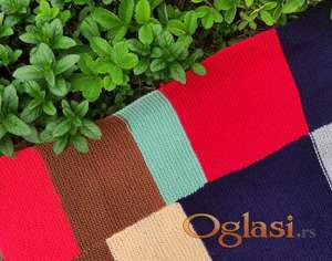 Pleteni pokrivac, prekrivac ili prostirka 75x65 cm