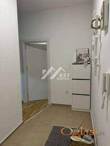 Izdaje se lep jednoispoban stan na Telepu ID#5702