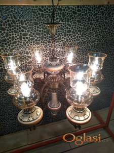 masivni salonski luster