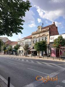 Kuća u Kragujevcu, centar -  kuća 166 m2, podrum 100 m2, lokal 30 m2