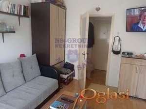 Na prodaju jednosoban stan od 22m² na odličnoj lokaciji na Bulevaru