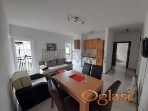 Lep, nov  stan, apartman  na  Kopaoniku,  prvi sprat,  32 m2,