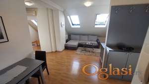 Centar stan sa računima