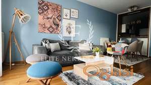 Izdavanje stanova Central Garden-Moderan dvosoban stan,garaza