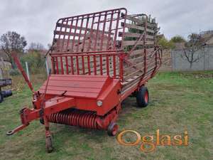 SIP Pionir 17 - Samoutovarna prikolica za seno