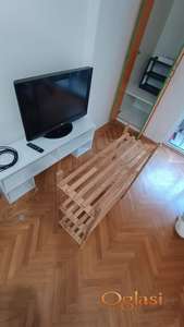 Ikea polica odlična