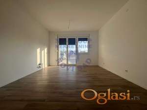 - Odlična useljiva garsonjera 29m2 - KLISA -