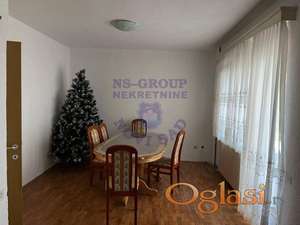 Odlična kuća u Kaću