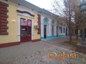 Izdajem mali lokal u centru Apatina