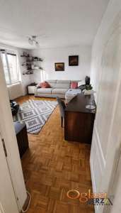  NAMEŠTEN DVOSOBAN STAN KOD SAJMA