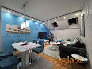 Odličan trosoban stan u Cara Dušana!