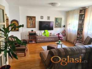 Odlična ponuda-polunamešten troiposoban stan na Paliluli ID#6684