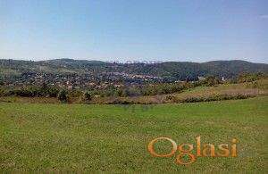 Sjajan plac u Vrdniku na prodaju