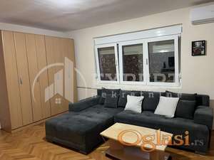 Izdaje se odličan stan na Bulevaru Nemanjića, 45m2