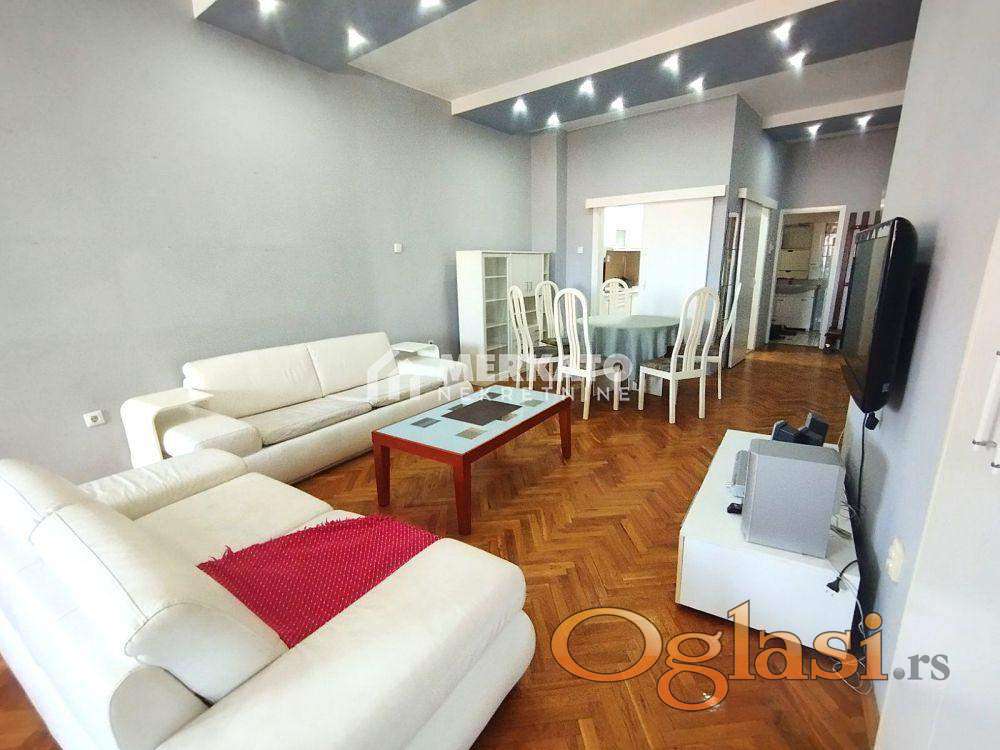 Two-room apartment for rent, 2nd floor, Center — photo