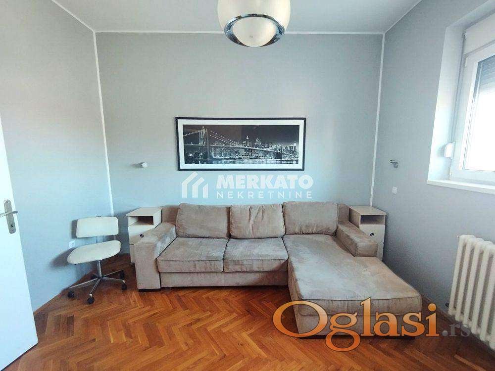 Two-room apartment for rent, 2nd floor, Center — photo