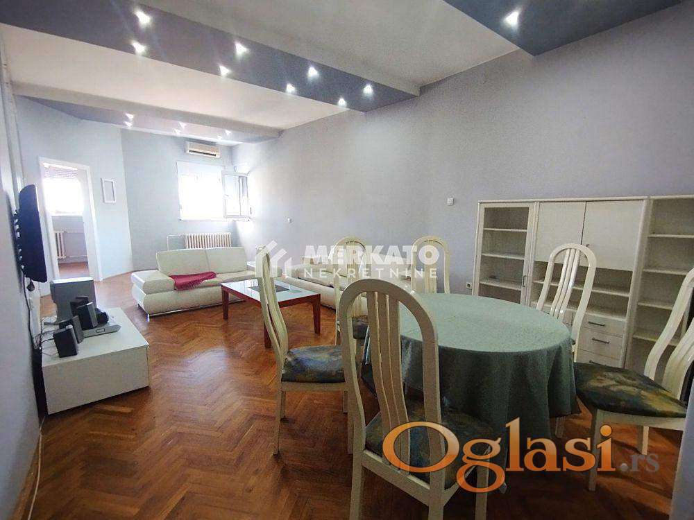 Two-room apartment for rent, 2nd floor, Center — photo