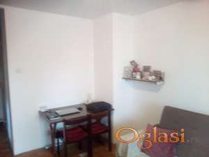 IZDAJEM NAMEŠTENU GARSONJERU OD 29M2 NA NOVOM NASELJU
