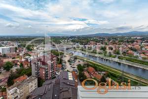 Trosoban stan, panoramski pogled, Bulevar