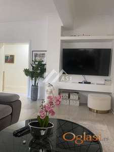 Izdajem LUX pet friendly cetvorosoban stan u Centru !!! ID#2516