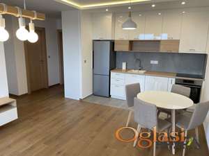MODERNO OPREMLJEN JEDNOIPOSOBAN STAN NA BULEVARU EVROPE 