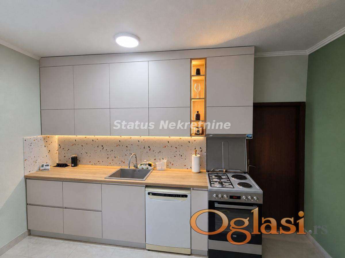 Футог — Семейный двухэтажный дом 150 m² с бассейном для отдыха — 065 385 8880 — фото