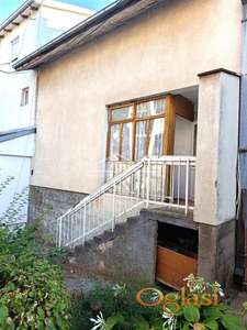 Petlovo brdo, Bože Baucala, 30m2 + dvorište ID#1700
