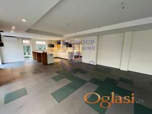 Izdaje se lep lokal u centru Novog Sada