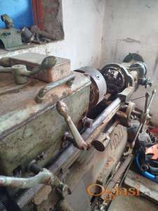 Industrijski strug revolver