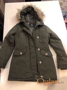 Zenska jakna maslinasto zelena vel S