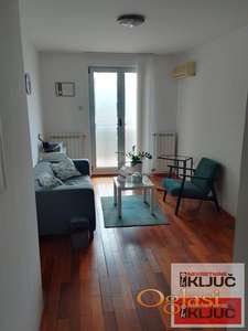 Jednosoban 28 m², Bulevar Oslobođenja, Novi Sad