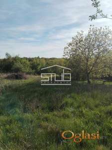 Uknjižen građevinski plac Kosmaj, Sibnica! Povoljno! ID#1463