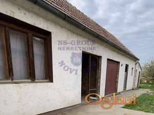 Prizemna kuća u Melencima!